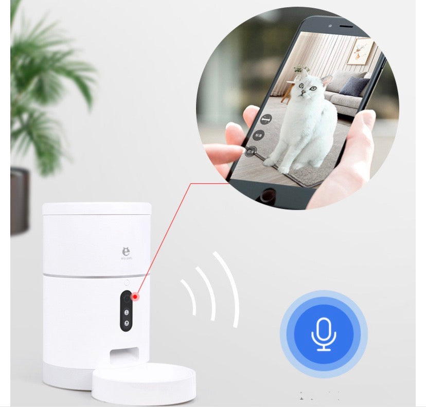 Smart WiFi Automatic Pet Feeder with 1080P Camera (4L Capacity)